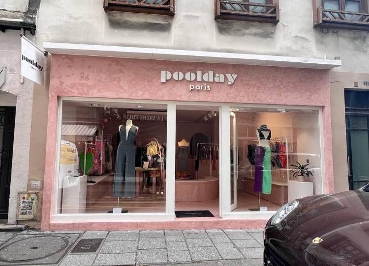 vitrine de boutique Pacy sur eure